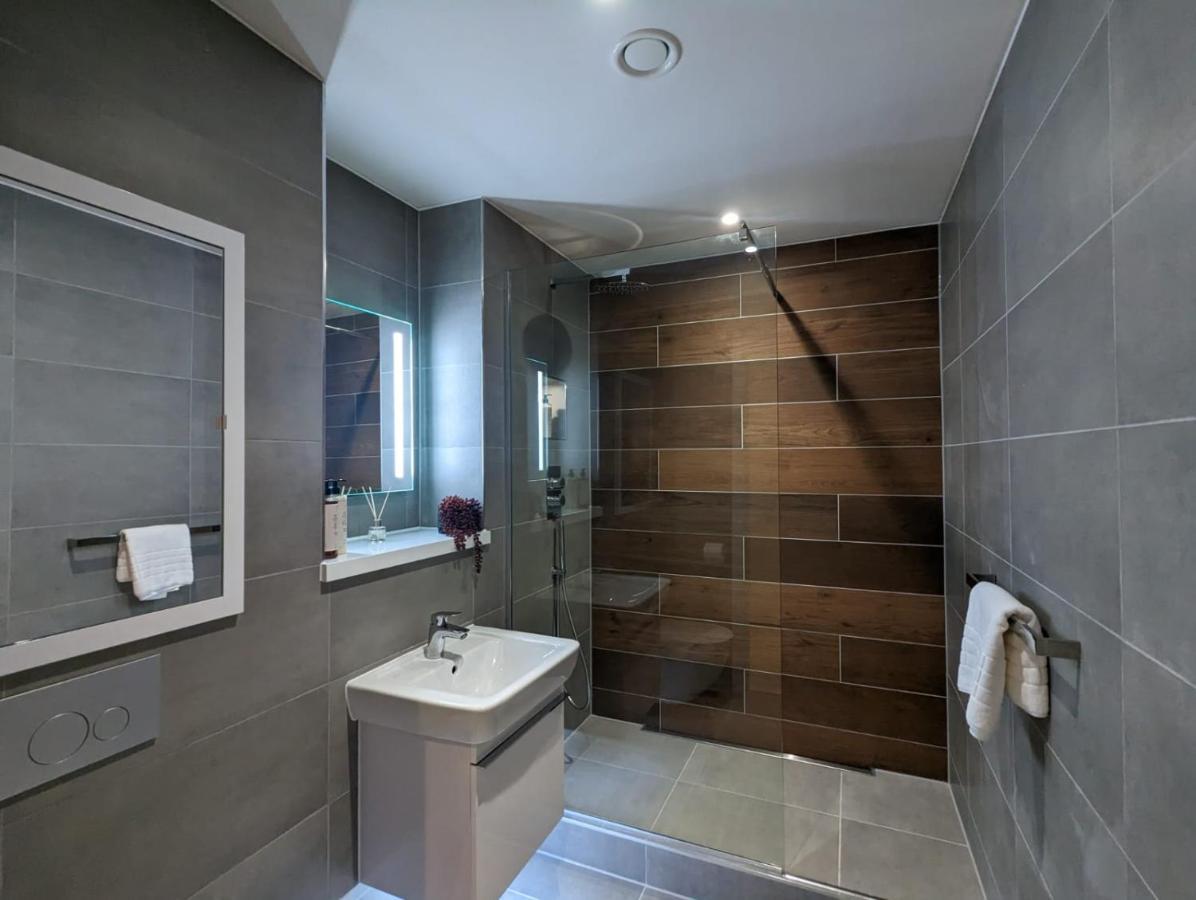 Charles Hope Manchester Townhouses ภายนอก รูปภาพ